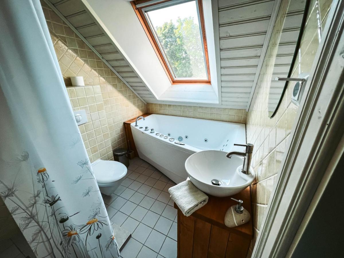 Vanatoa Taluhotell Koguva Exteriör bild