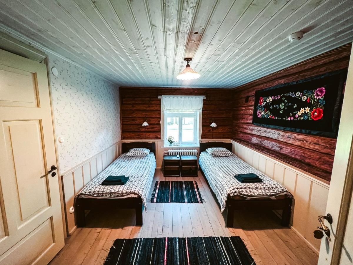 Vanatoa Taluhotell Koguva Exteriör bild