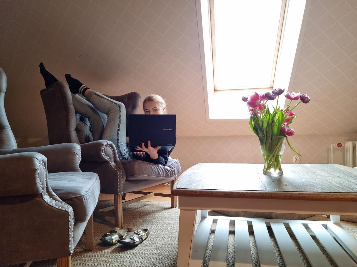 Vanatoa Taluhotell Koguva Exteriör bild